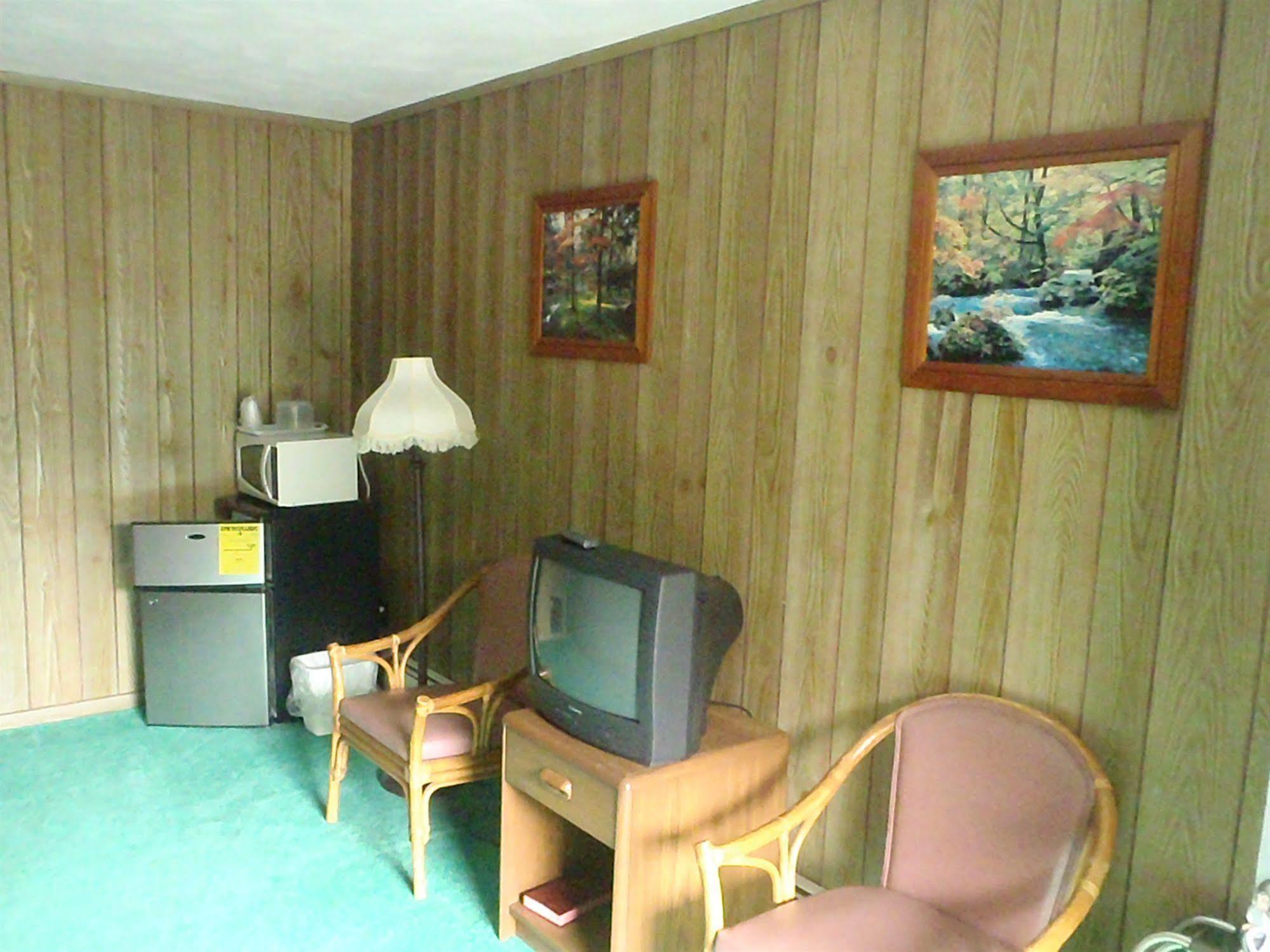 Heart Of The Berkshires Motel Pittsfield Ngoại thất bức ảnh